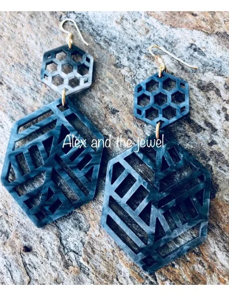 Κόσμημα σκουλαρίκια σε σχέδιο κυψέλης σε γκρι απόχρωση Kypseli