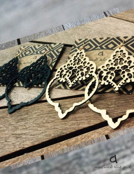 Κόσμημα σκουλαρίκια με σχέδιο από την ανατολή σε μαύρο ή χρυσό διάτρητο με γάντζους από ασήμι 925 επιχρυσωμένο Arabesque Cut Out