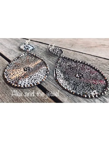 Κόσμημα σκουλαρίκια από μοτίφ φιλιγκρί με pave κρύσταλλα σε ασημί αποχρώσεις Adelaide