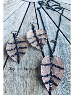 Χειροποίητο γυναικείο κολίε με φυσικό φύλλο και πέτρες Μαρκασίτη Falling Leaves 2