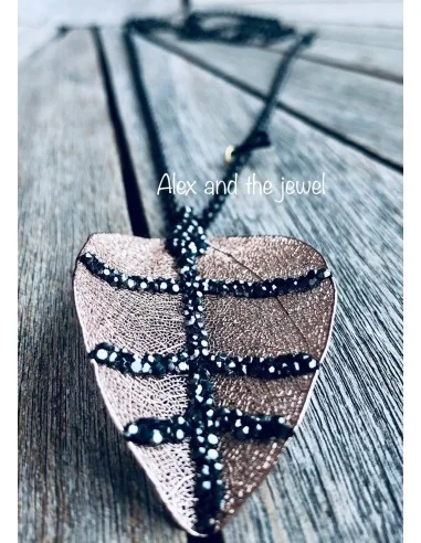 Χειροποίητο γυναικείο κολίε με φυσικό φύλλο και πέτρες Μαρκασίτη Falling Leaves