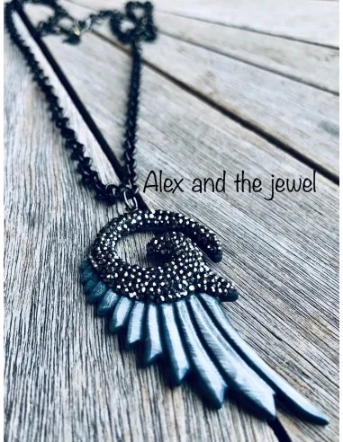 Εντυπωσιακό περίτεχνο μοτίφ από φίλντισι και...