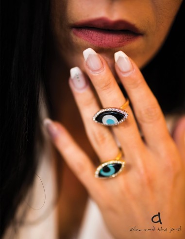 Χειροποίητο γυναικείο δαχτυλίδι μάτι με ζιργκόν The Eye