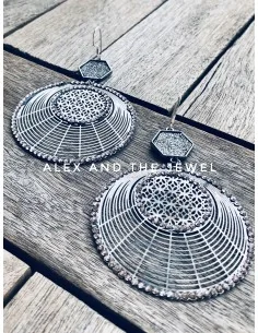 Σκουλαρίκια με στοιχείο από ατσάλι, κρύσταλλα pave και...