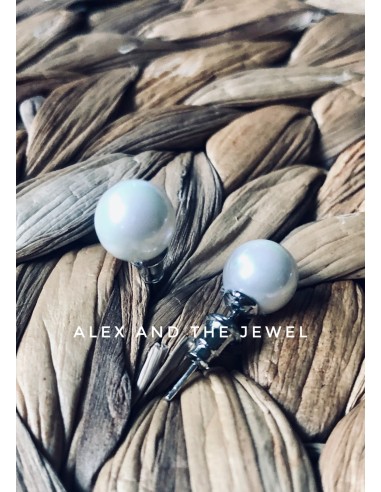 Κόσμημα σκουλαρίκια με λευκές πέρλες σε βάση και κούμπωμα καρφί από ασήμι 925 My little pearl