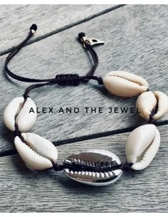 Χειροποίητο βραχιόλι "Sea Shell" από φυσικά κοχύλια και κεντρικό κοχύλι επιμεταλλωμένο σε χρυσό ή ασημί χρώμα Sea shell 2