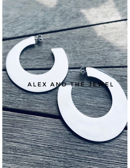 Σκουλαρίκια σε σχέδιο κρίκου πλακέ από ατσάλι σε ασημί χρώμα Nantes