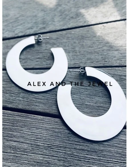 Σκουλαρίκια σε σχέδιο κρίκου πλακέ από ατσάλι σε ασημί χρώμα Nantes