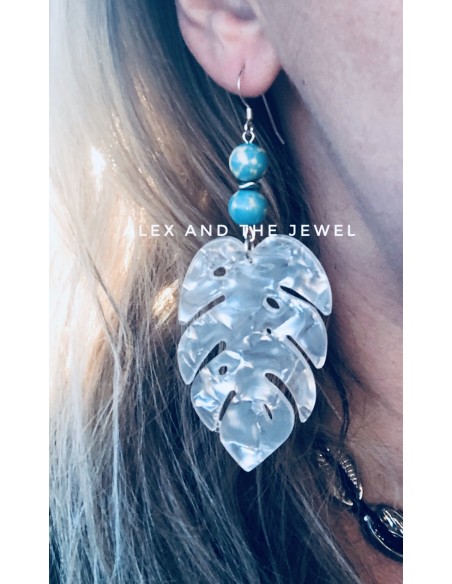 Σκουλαρίκια με κρεμαστό στοιχείο φύλλο στο λευκό του πάγου με νερά, πέτρες Χαολίτη και αιματίτη και γάντζους από ασήμι 925 Paros