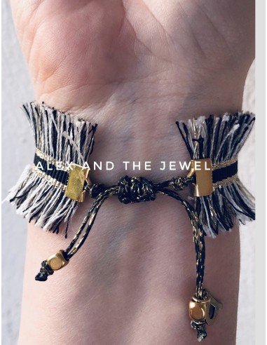 Χειροποίητο γυναικείο κόσμημα βραχιόλι από τρέσα με κρόσσια σε γκρι, μαύρο και χρυσό Kenya