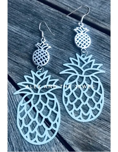 Κόσμημα σκουλαρίκια από διάτρητο βεραμάν στοιχείο ανανά και μεταλλικό ασημί στοιχείο ανανά Pin up girl
