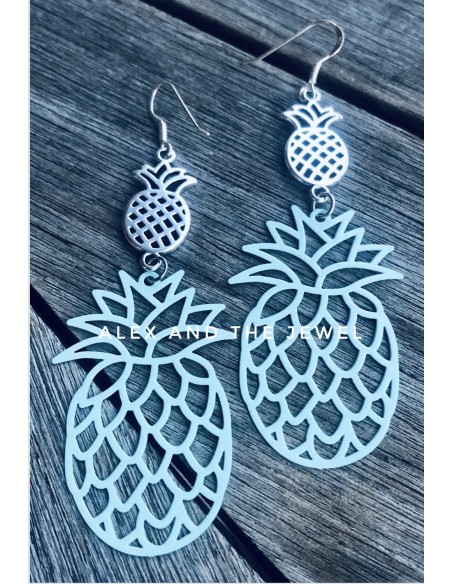 Κόσμημα σκουλαρίκια από διάτρητο βεραμάν στοιχείο ανανά και μεταλλικό ασημί στοιχείο ανανά Pin up girl