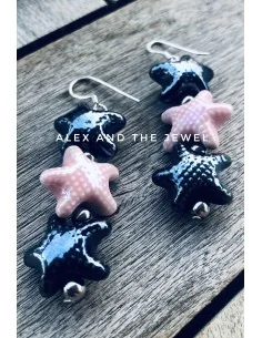 Κόσμημα σκουλαρίκια με κεραμικά στοιχεία σε σχήμα αστέρι σε μπλε σκούρο και ροζ με ροδέλες από πέτρες αιματίτη Starry night