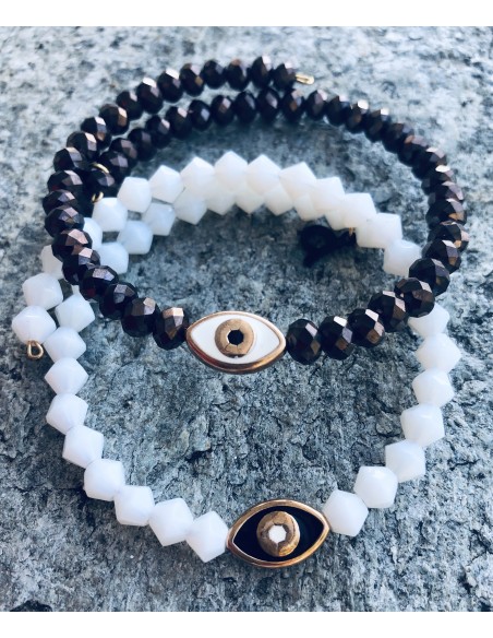 Σετ με δύο βραχιόλια με λευκά και μπρονζέ κρύσταλλα με κεντρικό στοιχείο μάτι σε λευκό ή καφέ σε μέταλλο Eye set
