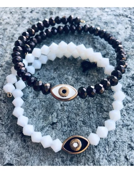 Σετ με δύο βραχιόλια με λευκά και μπρονζέ κρύσταλλα με κεντρικό στοιχείο μάτι σε λευκό ή καφέ σε μέταλλο Eye set