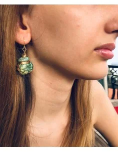 Κόσμημα σκουλαρίκια από επιχρυσωμένο κοχύλι σε σμαραγδί...