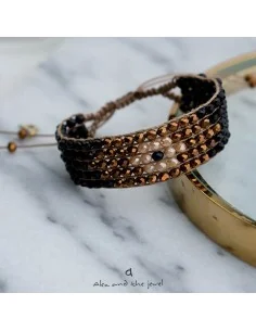 Χειροποίητο γυναικείο κόσμημα βραχιόλι macrame μάτι με κρύσταλλα Melissa