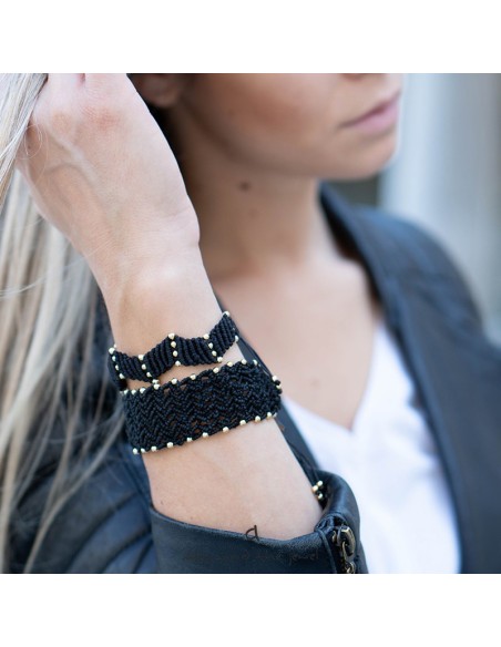 Χειροποίητο γυναικείο βραχιόλι μακραμέ ζιγκ ζαγκ με κρύσταλλα Zita