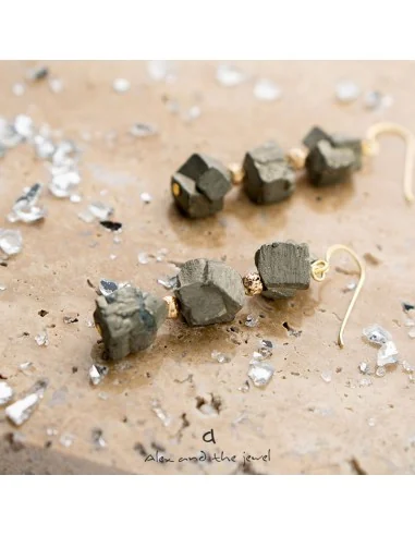 Χειροποίητο κόσμημα γυναικεία σκουλαρίκια από πέτρες Σιδηροπυρίτη και Αιματίτη Peru