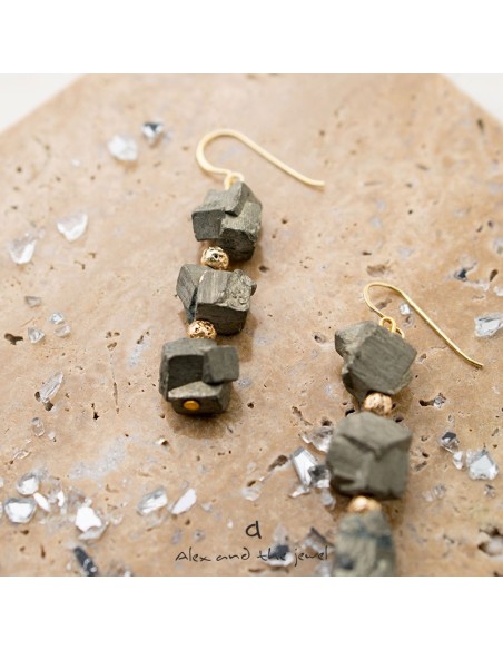 Χειροποίητο κόσμημα γυναικεία σκουλαρίκια από πέτρες Σιδηροπυρίτη και Αιματίτη Peru