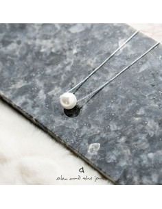 Γυναικείο κολιέ με κεντρικό στοιχείο πέρλα σε ασημένια αλυσίδα  Cannes 2