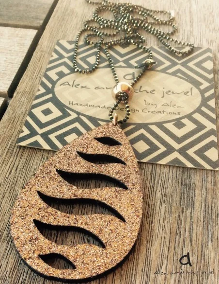 Χειροποίητο γυναικείο κόσμημα κολιέ με γκλίτερ Wave