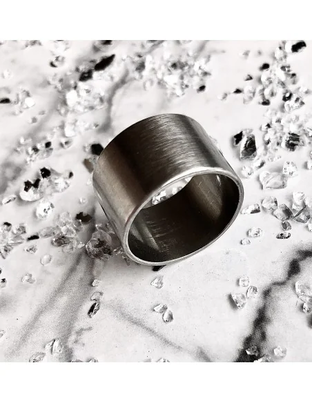 Χειροποίητο γυναικείο δαχτυλίδι από ατσάλι Dion