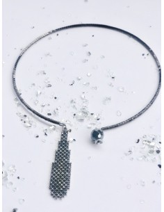 Χειροποίητο γυναικείο κολιέ choker από ατσάλι, κρεμαστή πέτρα Αιματίτη και στοιχείο με στρας Arizona