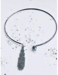 Χειροποίητο γυναικείο κολιέ choker από ατσάλι, κρεμαστή πέτρα Αιματίτη και στοιχείο με στρας Arizona