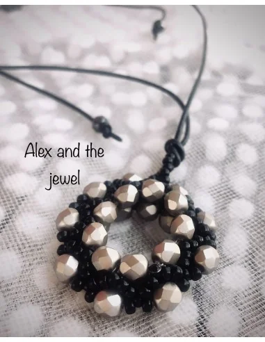 Χειροποίητο γυναικείο κρεμαστό με χάντρες Miyuki Daria