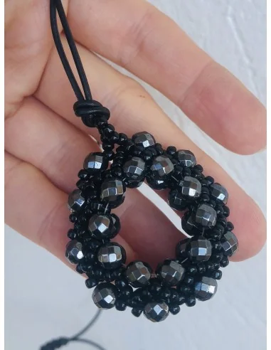 Χειροποίητο γυναικείο κόσμημα κολιέ με χάντρες Miyuki και πέτρες αιματίτη Bruges