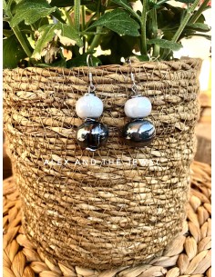 Χειροποίητο γυναικείο κόσμημα σκουλαρίκια με κεραμικά στοιχεία σε λευκό και γκρι Amorgos 2