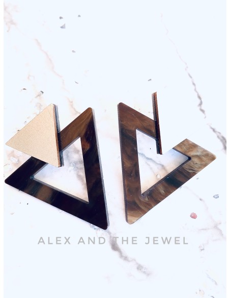 Χειροποίητα γυναικεία σκουλαρίκια από plexiglass σε χρυσό και καφέ  Fiona