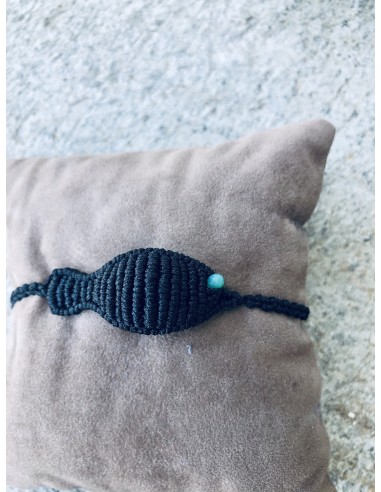 Χειροποίητο βραχιόλι μακραμέ σε σχέδιο ψαράκι σε μπεζ ή μαύρο My little fish Χειροποίητο βραχιόλι μακραμέ σε σχέδιο ψαράκι σε μπεζ ή μαύρο My little fish