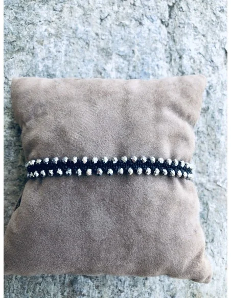 Χειροποίητο γυναικείο βραχιόλι μακραμέ με κρύσταλλα Hapiness