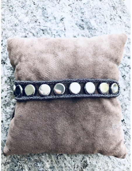 Χειροποίητο γυναικείο βραχιόλι με πέτρες αιματίτη Dioni