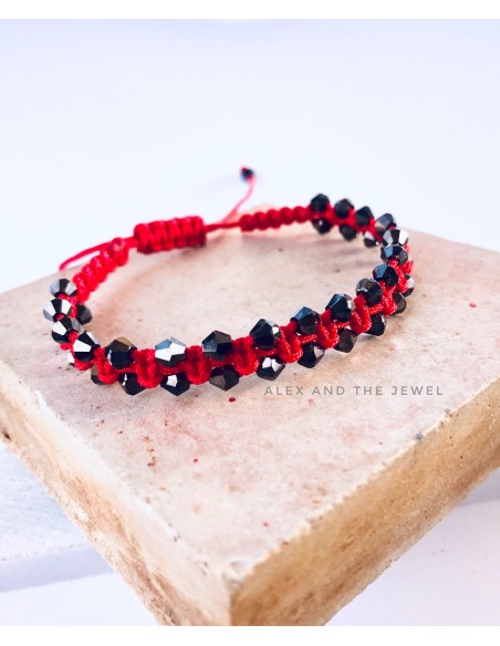 Χειροποίητο γυναικείο κόκκινο βραχιόλι μακραμέ Florence