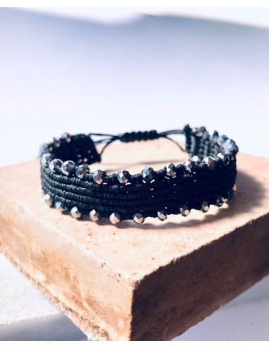 Χειροποίητο γκρι βραχιόλι μακραμέ με κρύσταλλα Sarline