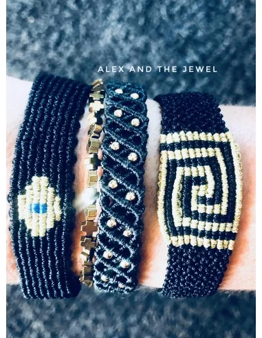 Χειροποίητο μαύρο βραχιόλι μακραμέ μάτι Eyes