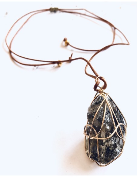 Χειροποίητο γυναικείο κολιέ με πέτρα Αχάτη σε λευκό ή γκρι σε δερμάτινο κορδόνι Domna