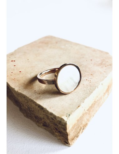 Χειροποίητο γυναικείο δαχτυλίδι με λευκό φίλντισι Elisabeth