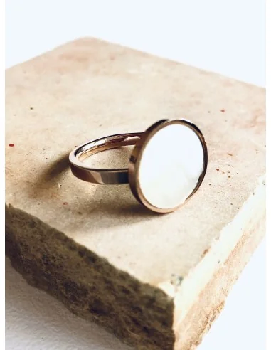 Χειροποίητο γυναικείο δαχτυλίδι με λευκό φίλντισι Elisabeth