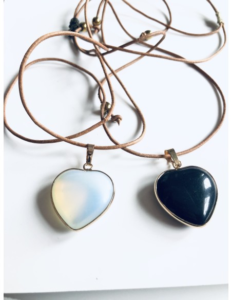 Χειροποίητο γυναικείο κολιέ σε σχέδιο καρδιά από Φίλντισι ή Μαύρο Όνυχα  The heart