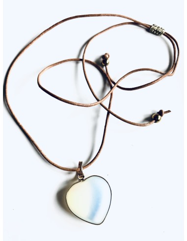 Χειροποίητο γυναικείο κολιέ σε σχέδιο καρδιά...