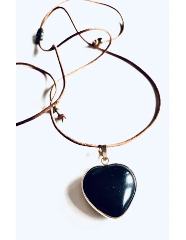 Χειροποίητο γυναικείο κολιέ σε σχέδιο καρδιά...