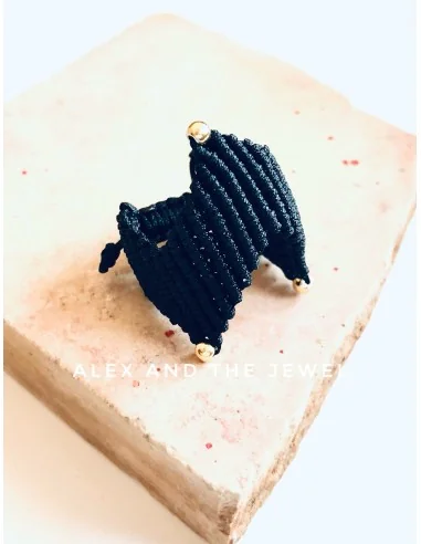 Χειροποίητο γυναικείο δαχτυλίδι μακραμέ Frini