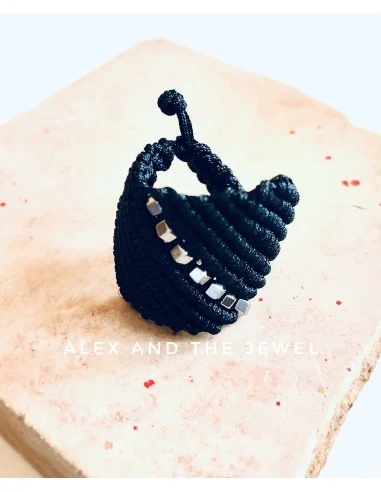 Χειροποίητο γυναικείο δαχτυλίδι μακραμέ Joan