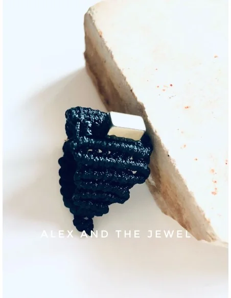 Χειροποίητο γυναικείο δαχτυλίδι μακραμέ Asli Χειροποίητο γυναικείο δαχτυλίδι μακραμέ Asli