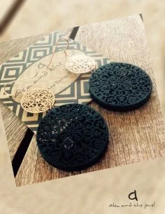 Κόσμημα σκουλαρίκια με διπλό μαύρο ματ φιλιγκρί δίσκο με... 2