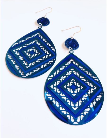 Κόσμημα σκουλαρίκια σε μπλε από ατσάλι σε οβάλ σχήμα με περίτεχνα γεωμετρικά σχέδια και γάντζους από ασήμι 925 Blue lagoon